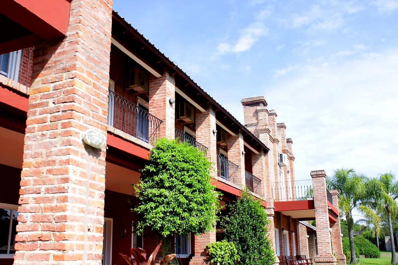 WhatsApp Image 2025-06-04 at 09.40.54 (3)